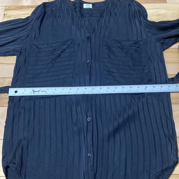 Chic Wilfred Silk Blend Charcoal Black Tunic Button-Up Blouse - Picture 4 of 12